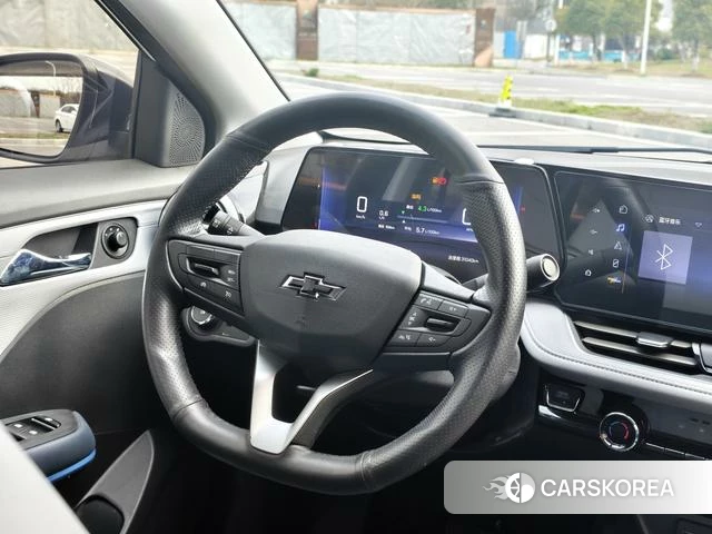 Chevrolet Cruze 2023 Белый из Китая, фото 5