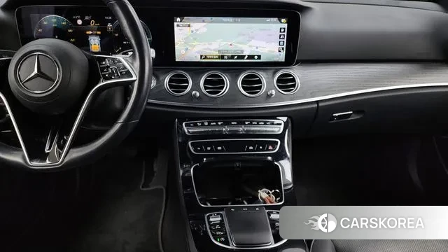 Mercedes-Benz E-Class W213 2021 Белый из Кореи, фото 5