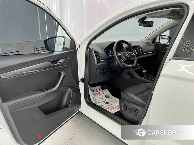 Skoda Krok 2022 Белый из Китая, фото 5