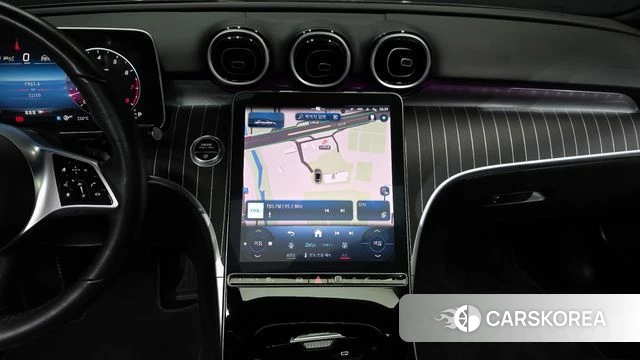 Mercedes-Benz C-Class W206 2024 Черный из Кореи, фото 5