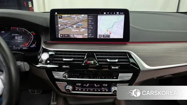 BMW 5 Series (G30) 2021 Белый из Кореи, фото 5