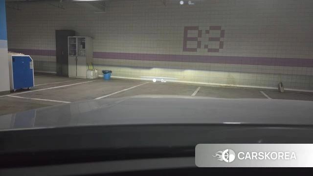BMW 5 Series (G60) 2026 Небесно-голубой из Кореи, фото 5