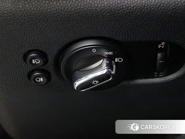 Mini Cooper 2019 Жемчужный цвет из Кореи, фото 5