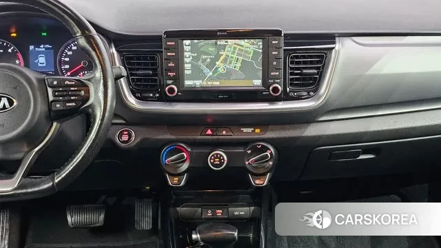 Kia Stonic 2018 Черный из Кореи, фото 5