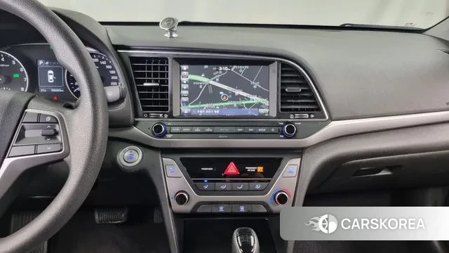 Hyundai Avante AD 2018 Белый из Кореи, фото 5