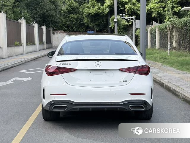 Mercedes-Benz Class C 2024 Белый из Китая, фото 5