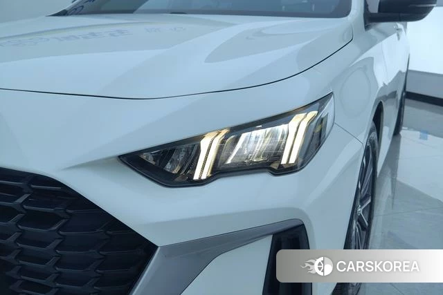 GAC Trumpchi Shadow Leopard 2021 Белый из Китая, фото 5