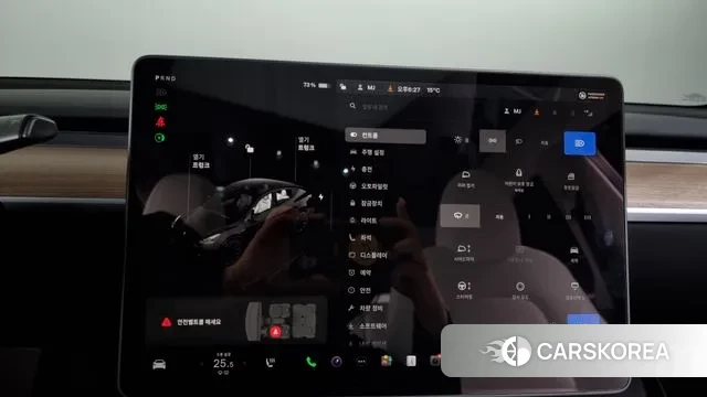 Tesla Model Y 2023 Черный из Кореи, фото 5