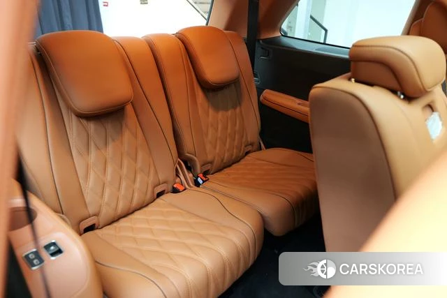 Mercedes-Benz GLS 2026 Черный из Китая, фото 5