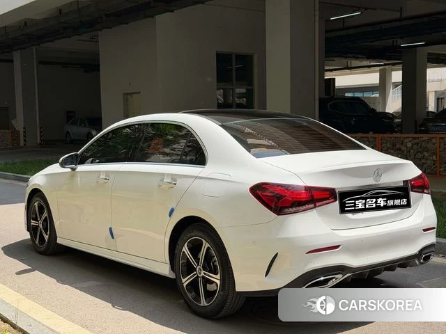 Mercedes-Benz Class A 2023 Белый из Китая, фото 5