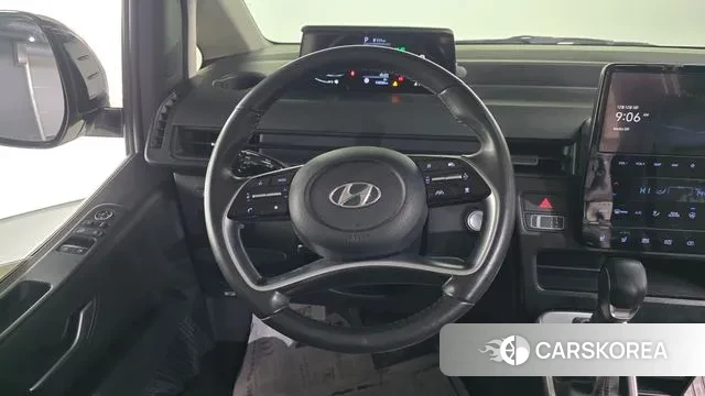 Hyundai Staria 2022 Белый из Кореи, фото 5