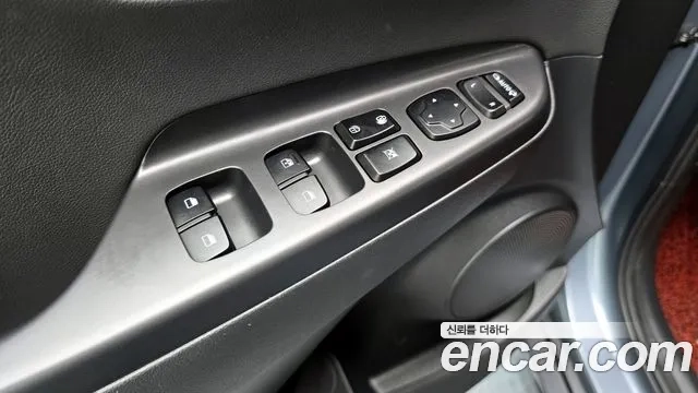 Hyundai Kona 2018 Небесно-голубой из Кореи, фото 5