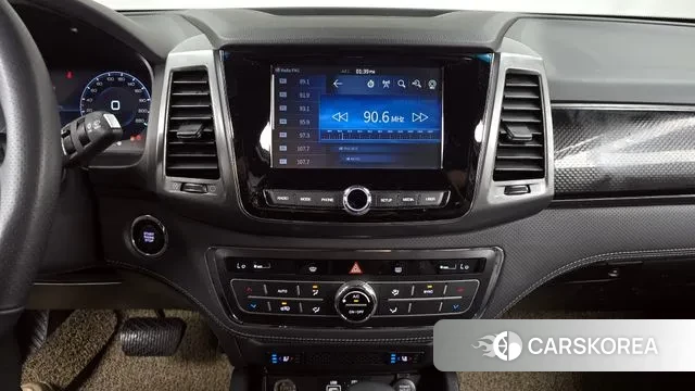 Ssangyong The New Rexton Sports Cannes 2022 Темно-зеленый из Кореи, фото 5