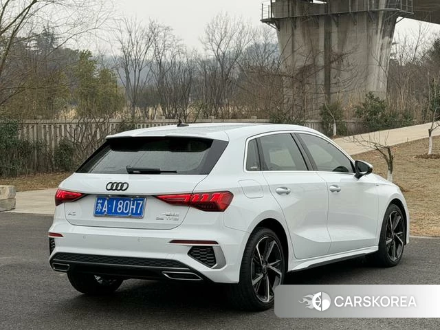 Audi A3 2022 Белый из Китая, фото 5