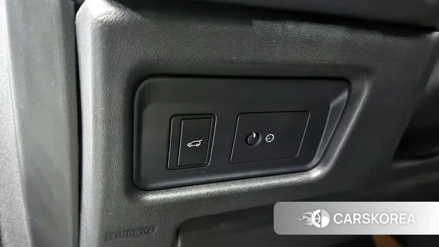 Land Rover Discovery Sports 2019 Белый из Кореи, фото 5