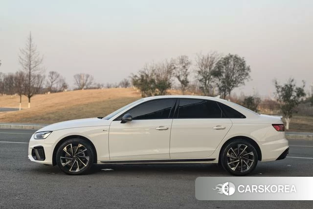 Audi A4L 2023 Белый из Китая, фото 5