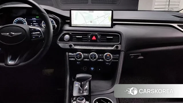 Genesis The New G70 Shooting Brake 2023 Черный из Кореи, фото 5