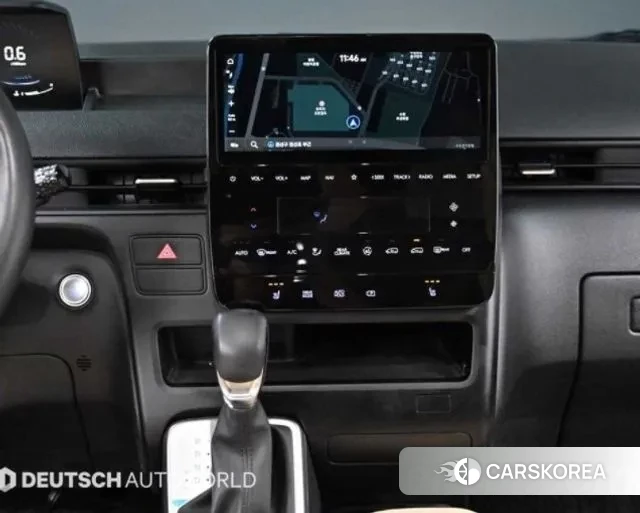 Hyundai Staria 2023 Серебристо-серый из Кореи, фото 5