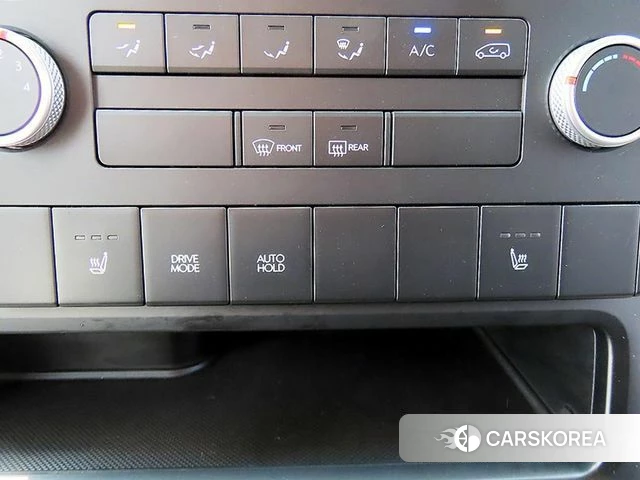 Hyundai Staria 2022 Белый из Кореи, фото 5