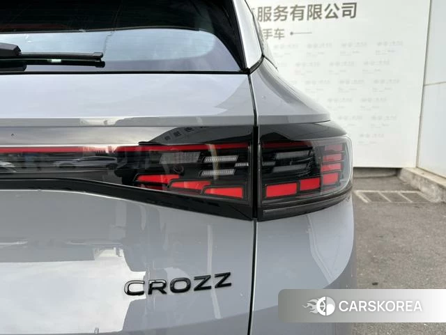 Volkswagen ID.4 CROZZ 2026 Серебристо-серый из Китая, фото 5