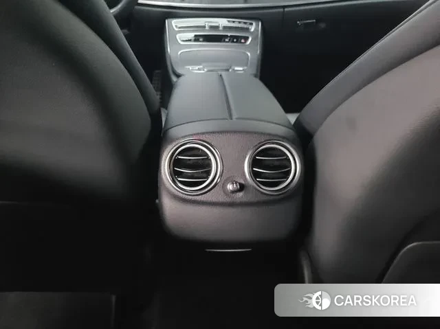 Mercedes-Benz E-Class W213 2021 Белый из Кореи, фото 5