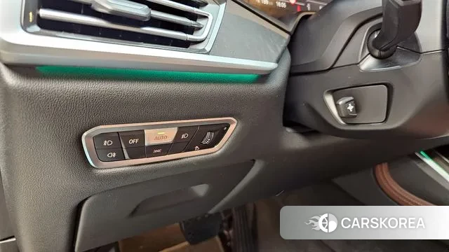 BMW X7 (G07) 2022 Светло-зеленый из Кореи, фото 5