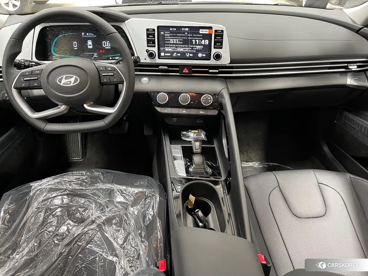 Hyundai Elantra 2026 Белый из Китая, фото 5