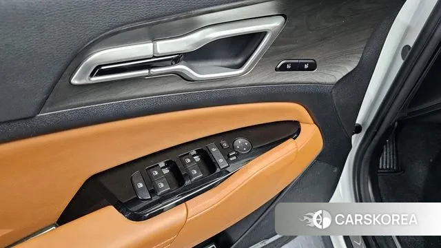 Kia Sportage 5th Generation Hybrid 2022 Белый из Кореи, фото 5