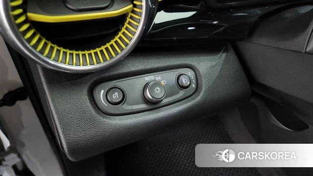 Chevrolet (GM Daewoo) Trax Crossover 2024 Белый из Кореи, фото 5