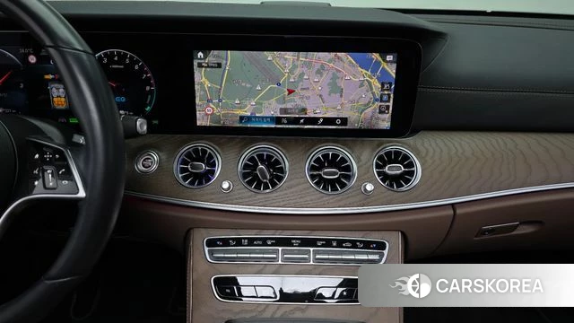 Mercedes-Benz E-Class W213 2021 Белый из Кореи, фото 5
