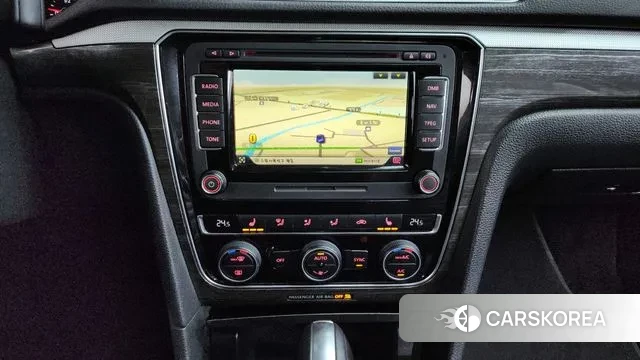 Volkswagen The New Passat 2018 Серый из Кореи, фото 5