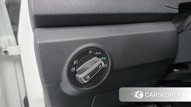 Volkswagen T-Roc 2022 Белый из Кореи, фото 5