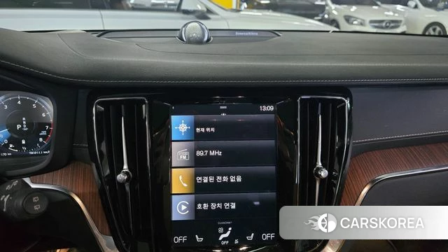 Volvo V60 Cross-Country 2nd Generation 2021 Коричневый из Кореи, фото 5