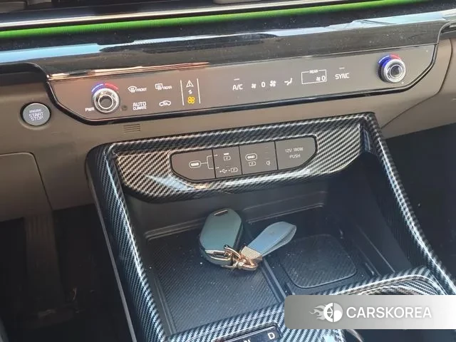 Kia The New Carnival 4th Generation 2025 Серебристо-серый из Кореи, фото 5
