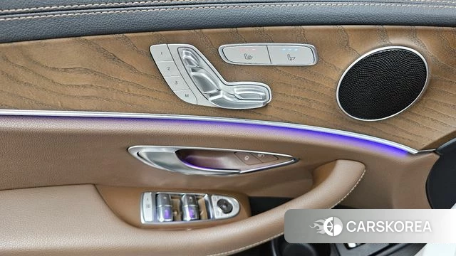 Mercedes-Benz E-Class W213 2021 Белый из Кореи, фото 5