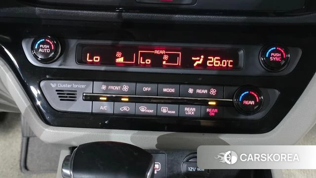 Kia The New Carnival 2018 Белый из Кореи, фото 5
