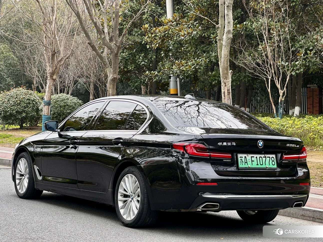 BMW 5 series PHEV 2021 Черный из Китая, фото 5