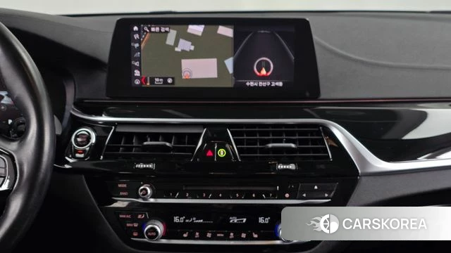 BMW 5 Series (G30) 2019 Черный из Кореи, фото 5