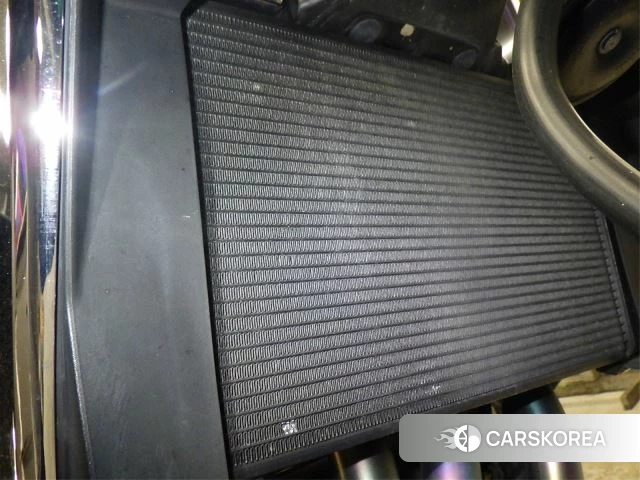 Проданный Kawasaki ZRX 1200 2012 из Японии