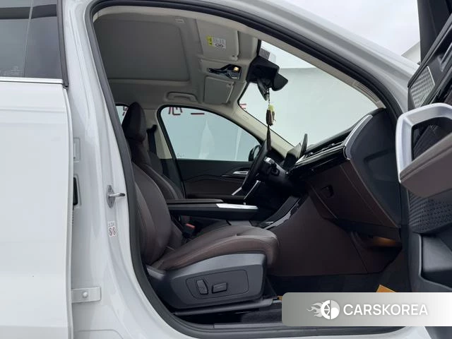 BMW X1 2024 Белый из Китая, фото 5