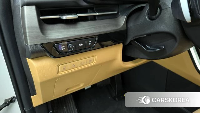 Kia Carnival 4th generation 2023 Белый из Кореи, фото 5