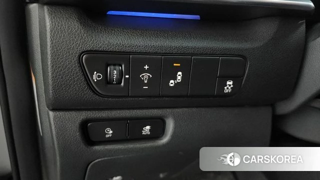 Kia Niro Plus 2022 Серебряный из Кореи, фото 5