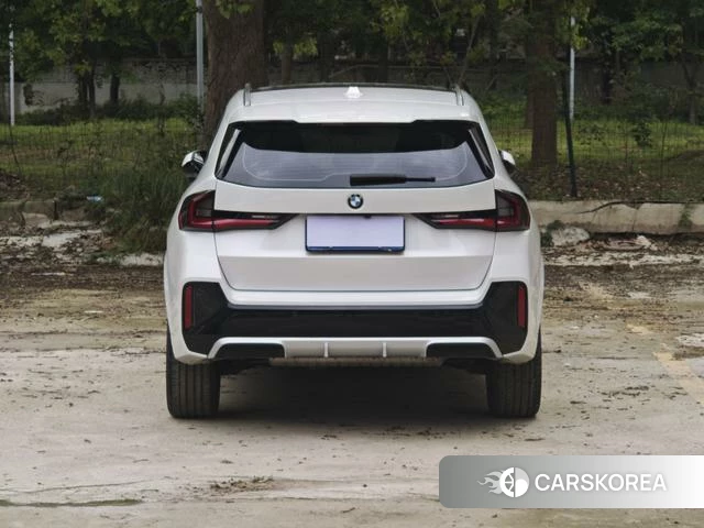 BMW X1 2024 Белый из Китая, фото 5