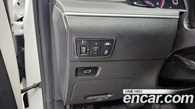 Kia K5 3rd generation 2021 Белый из Кореи, фото 5