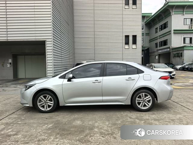 Toyota Lei Ling 2021 Серебристо-серый из Китая, фото 5