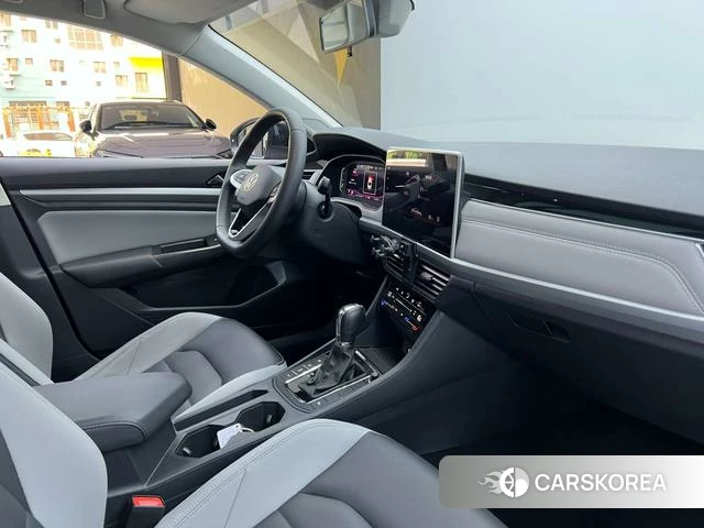 Volkswagen Bora 2022 Черный из Китая, фото 5