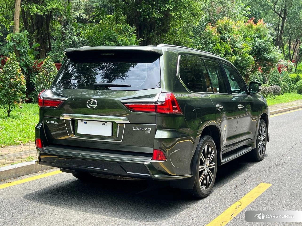 Lexus LX 2022 Зеленый из Китая, фото 5