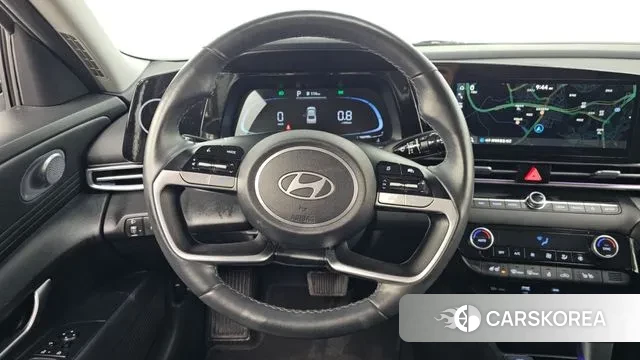 Hyundai The New Avante (CN7) 2024 Белый из Кореи, фото 5