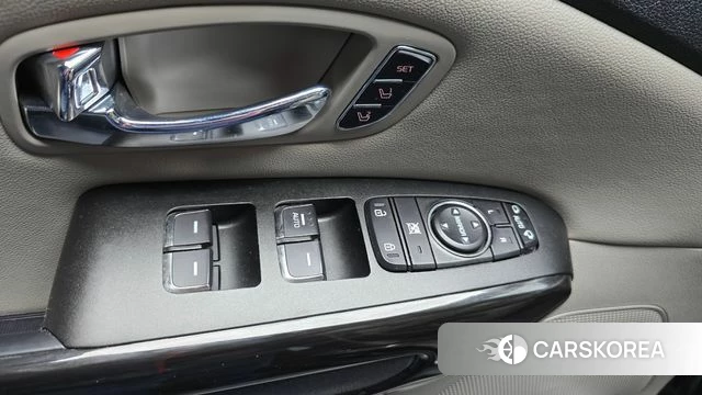 Kia The New Carnival 2020 Серый из Кореи, фото 5