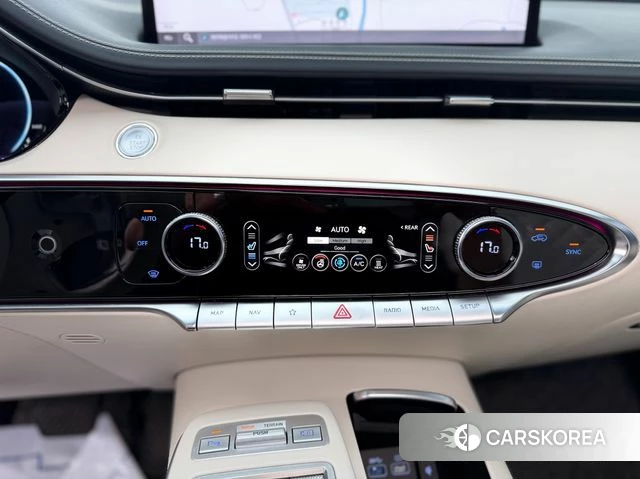 Genesis Electrified GV70 2022 Черный из Кореи, фото 5